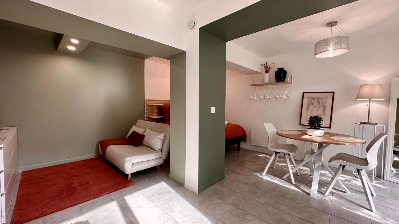 L'Independant Appartement Nemours Buitenkant foto